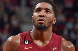 爱游戏ayx全站 -关于赛地聚焦——社区盾赛后热度飙升，纽约尼克斯伤情更新，气氛紧张，年轻球员得到机会的信息