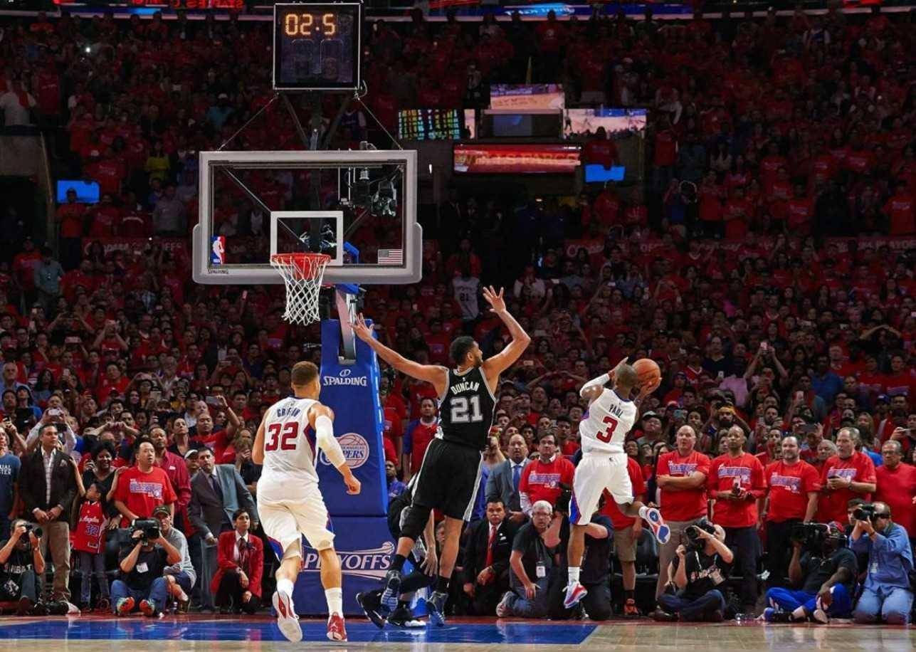  罗桑伦巴第五度时空 