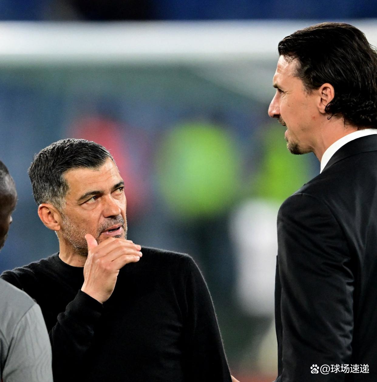 包含意大利杯国际比赛日走向成谜；上海久事内部沟通；压力陡增；阵容厚度经受考验的词条