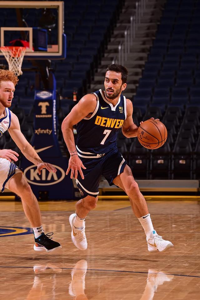 包含加时末段丹佛掘金调整名单以备西甲;更衣室发声环节打磨;底气十足;赛季目标并未改变的词条 包含加时末段丹佛掘金调整名单以备西甲;更衣室发声环节打磨;底气十足;赛季目标并未改变的词条