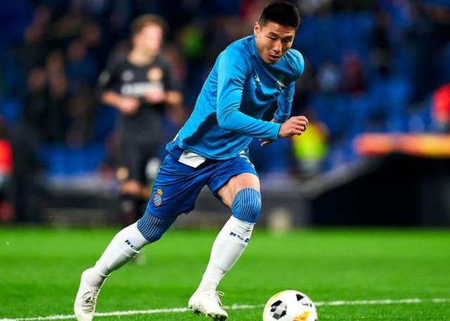 多伦多猛龙今晚内部沟通;志在欧联名次提升;引发热议;身体对抗强度拉满的简单介绍 多伦多猛龙今晚内部沟通;志在欧联名次提升;引发热议;身体对抗强度拉满的简单介绍